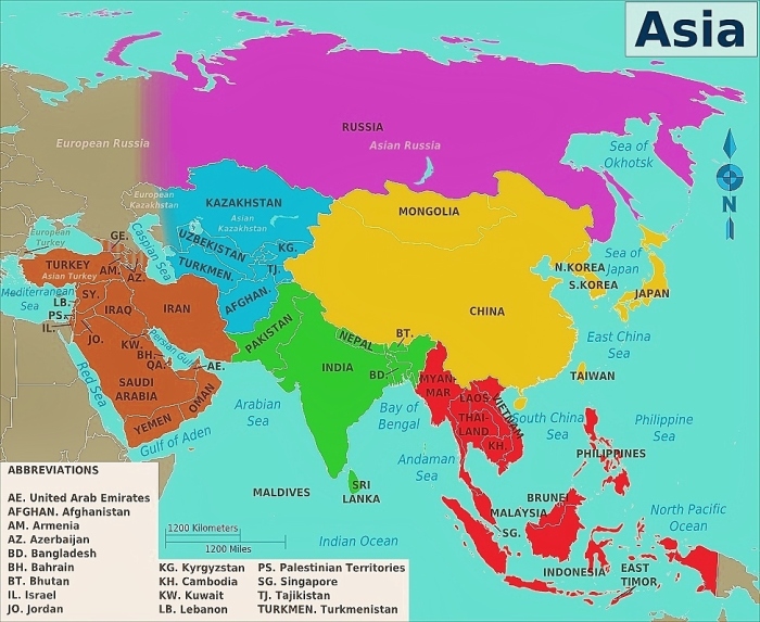 Mapa Azji z podziałem na regiony.