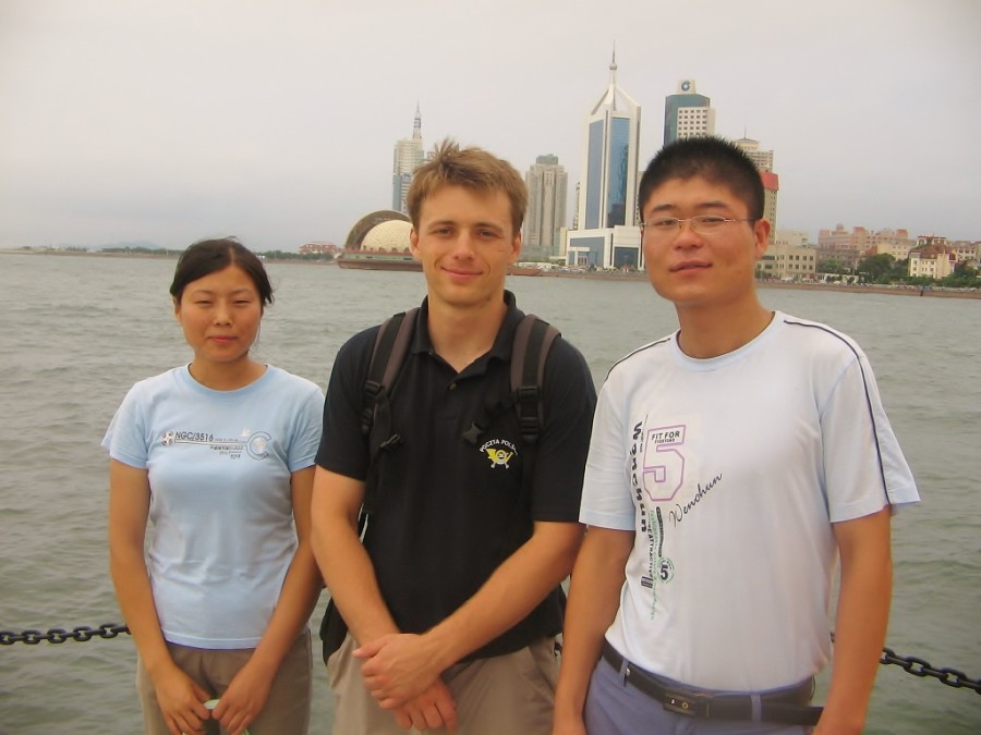 With Chinese people interested in a white traveller.