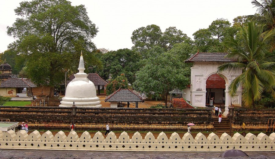 Świątynia Zęba. Kandy, Sri Lanka.