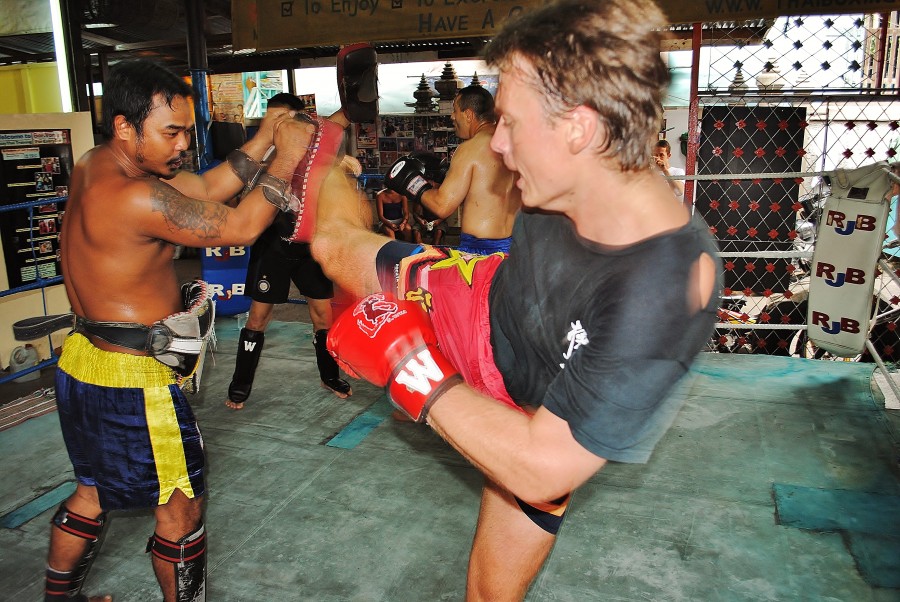Thai-boxing. Training hard in Bangkok.