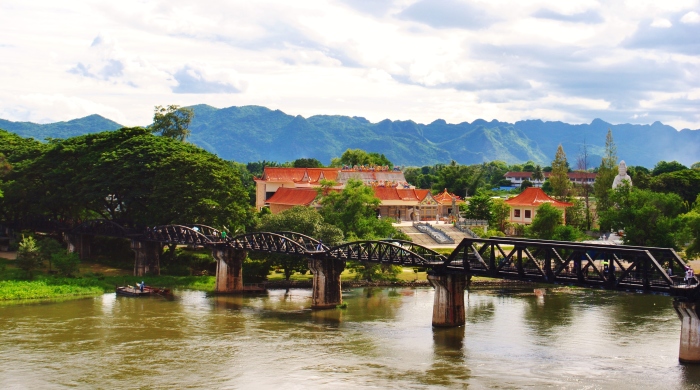 Most na rzece Kwai. Kanchanaburi. Tajlandia.