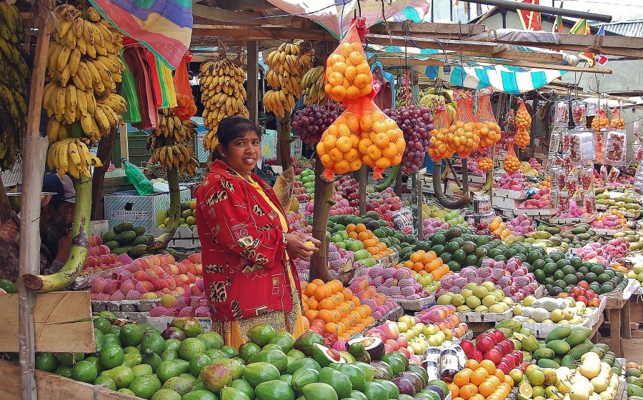 Stragan z owocami w Nuwara Eliya. Sri Lanka.