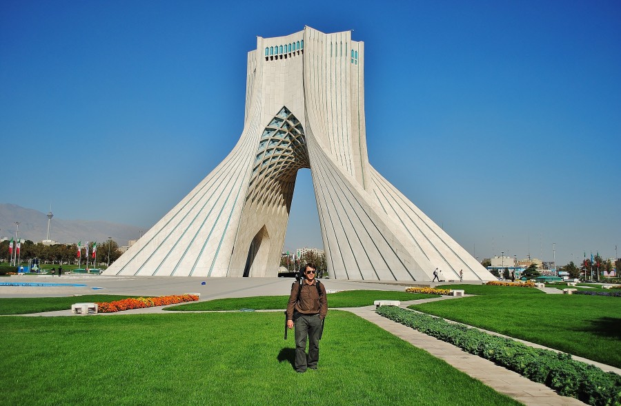 Wieża Azadi. Teheran, Iran.