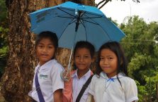 Laos - dzieci szkolne.