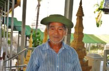 Birma - stary mężczyzna.