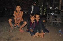 Laos - dzieci.