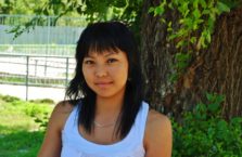Kazachstan - młoda dziewczyna.
