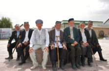 Kazachstan - klub seniora w Turkistanie.