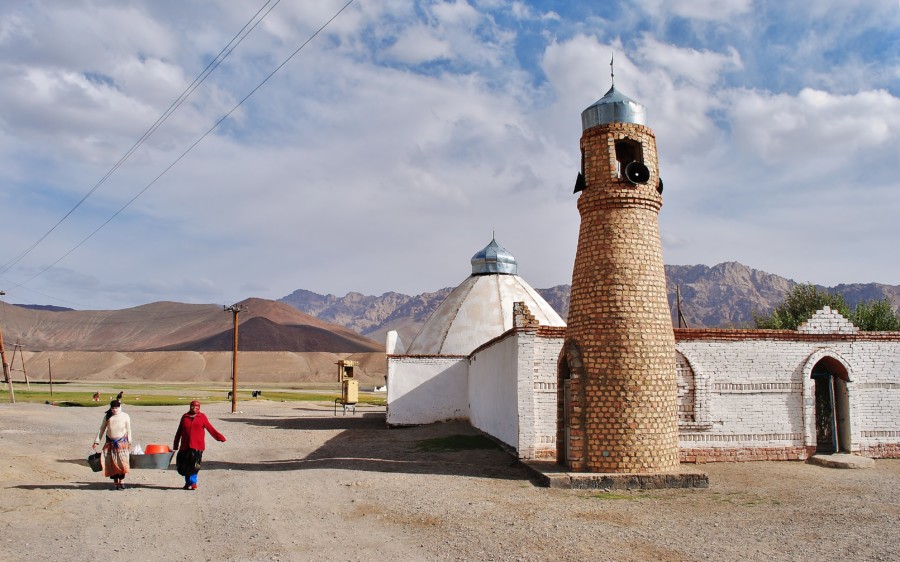 , Wyprawa do Tadżykistanu 2010, Kompas Travel