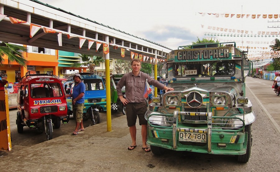 , Filipiny, Kompas Travel