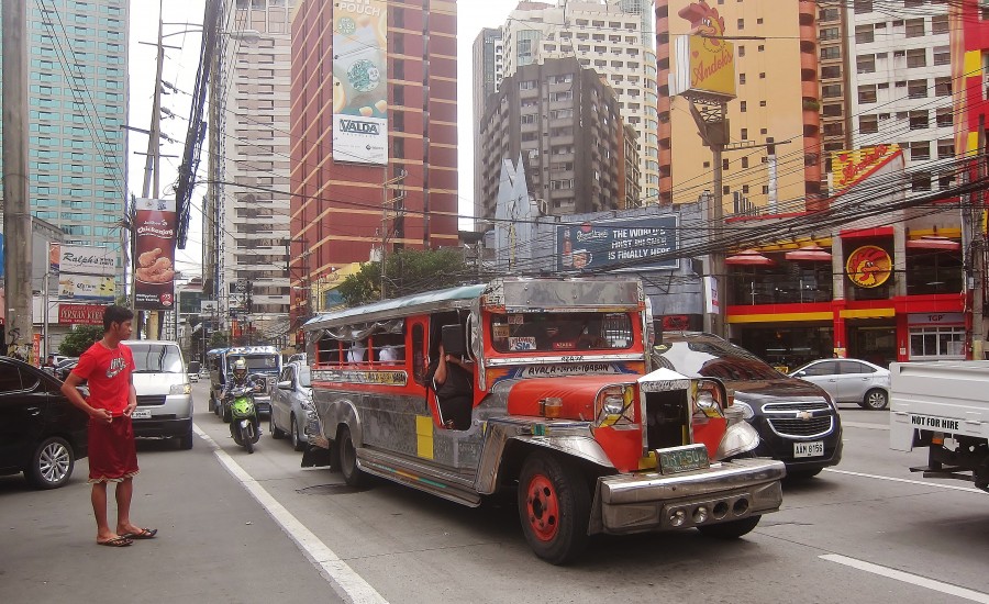 , Things to see in Manila, Compass Travel Guide