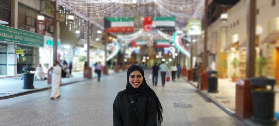 Kuwejt; arabska dziewczyna.