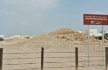 Bahrain burial mounds (1)
